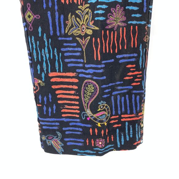 VTG Chicos Design Ankle Pants Straight Leg Womens Size 1 US 8 Tribal Design - Picture 4 of 6